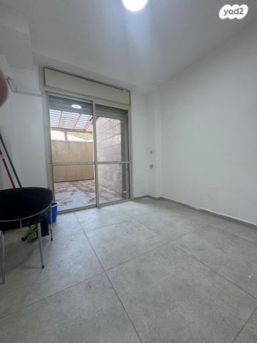 דירת גן, ב.צ. מילמן 4, רובע ו', אשדוד