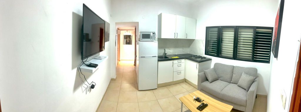 יחידת דיור, א.ד. גורדון 37, צפון מערב מרכז העיר, נתניה