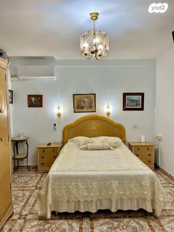 בית פרטי/ קוטג', הרב קוק 18, רובע ב', אשדוד