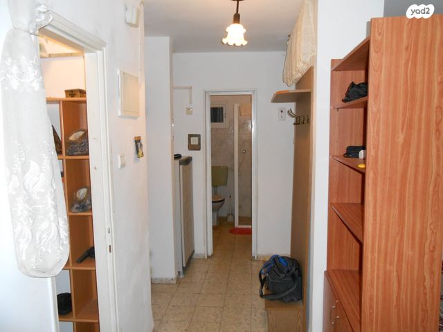 דירה, זלמן שז"ר 211, בן גוריון כנען, צפת