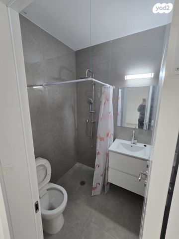 דירת גן, משה שרת 38, ברנע, אשקלון