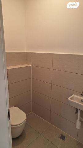 דירה, לשם 57, שאר העיר, אריאל