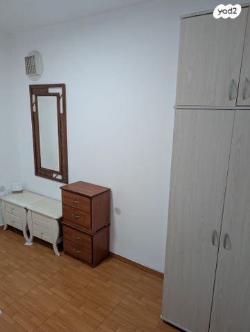 דירה, טרומן 14, נגבה, רמת גן