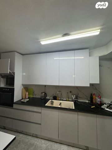 דופלקס, הרימון 1, הפרחים, קרית גת