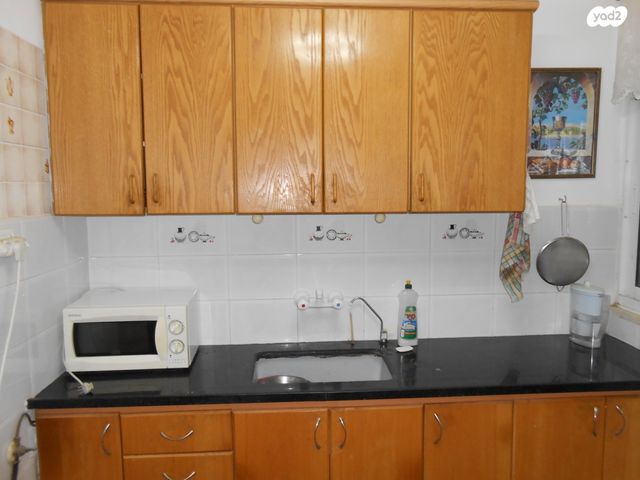 דירה, זלמן שז"ר 211, בן גוריון כנען, צפת