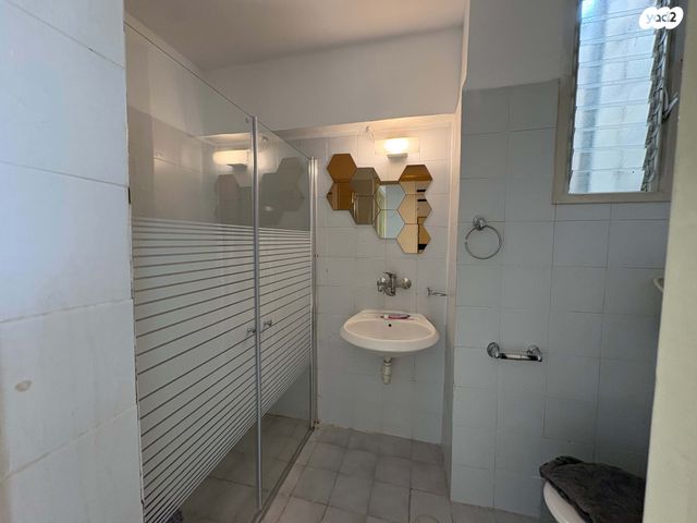 דירה, אדירים 3, נווה שרת, תל אביב יפו