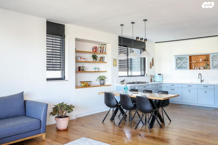 גג/ פנטהאוז, א.ד. גורדון 12, א' / צפון מזרח העיר, רחובות