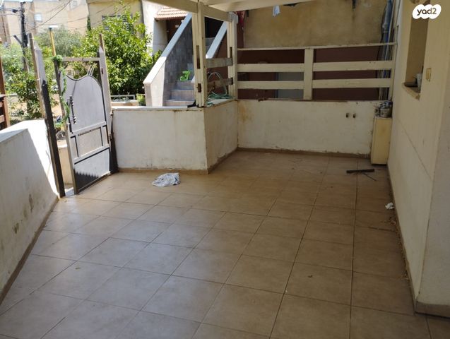 בית פרטי/ קוטג', הרצל 14, מרכז העיר, קרית שמונה