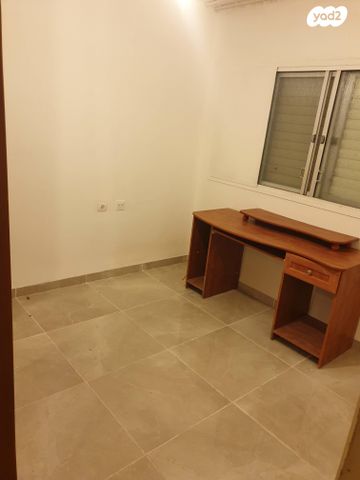 דירה, אופקים 9, גבעת עמוס, נשר