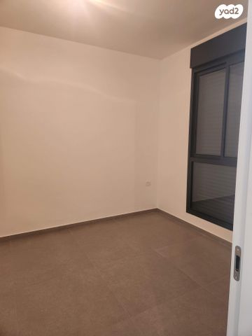 דירה, הצנחנים 13, נווה שרת, תל אביב יפו