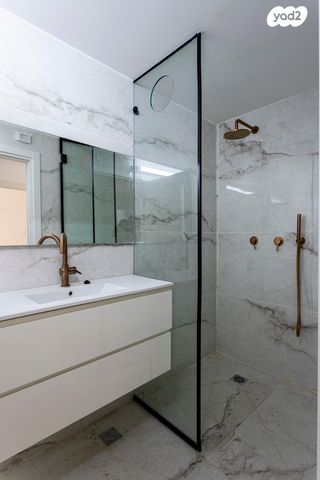 גג/ פנטהאוז, פבריגט 26, קרית בורוכוב, רמת גן