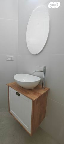 דירה, יצחק גרינבוים 9, עיר, מרכז העיר, נהריה