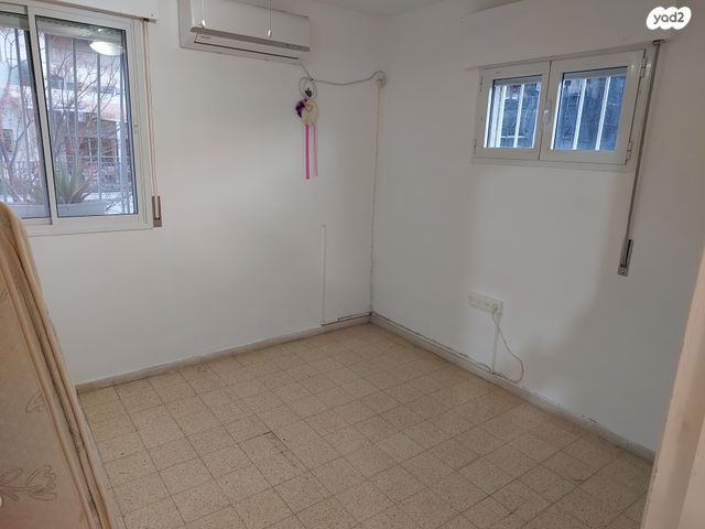 דירה, מנחם בן סרוק 18, מרכז, הרצליה