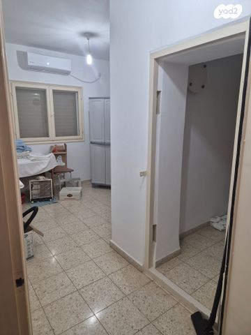 בית פרטי/ קוטג', דרך למרחב 25, שיכון ממשלתי, פרדס חנה כרכור