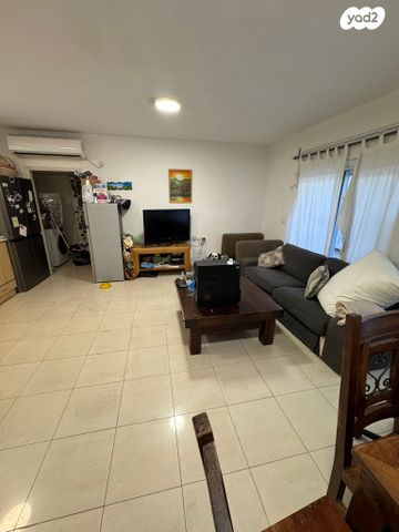 דירת גן, אליהו גולומב 31, הדר, רמת השרון