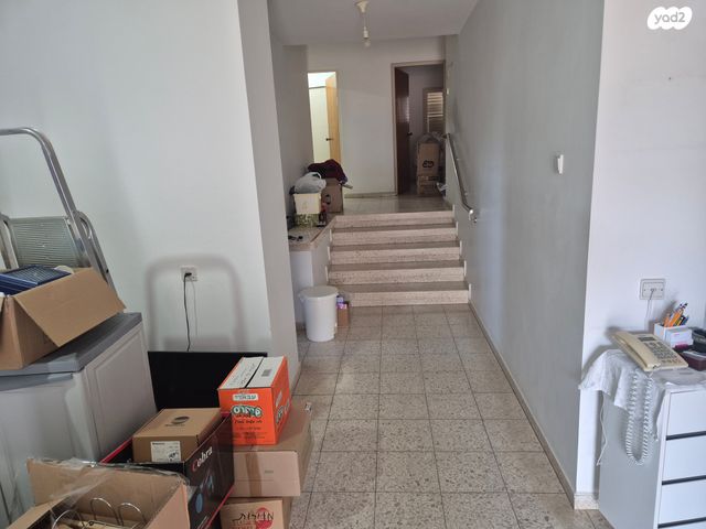 דרך למרחב 25