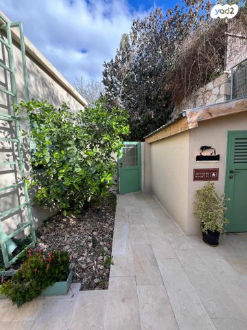 יחידת דיור, כפות תמרים 2, כפר אדומים, כפר אדומים