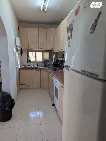 דירה, טרומן 14, נגבה, רמת גן