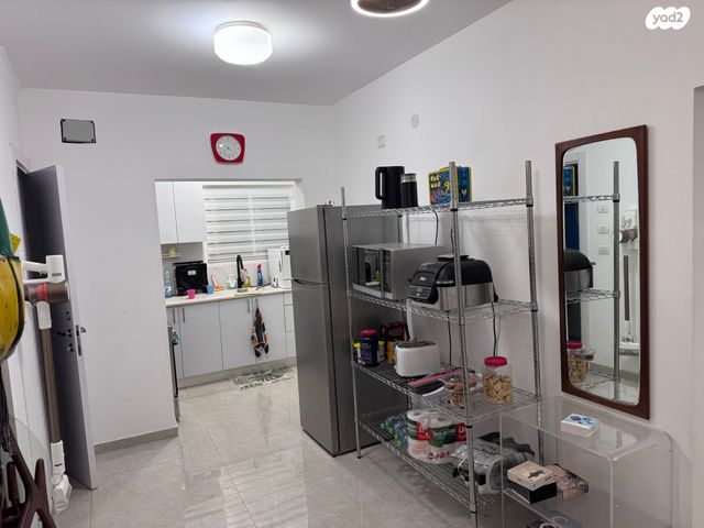 דירה, אחרון 13, קרית שלום, תל אביב יפו