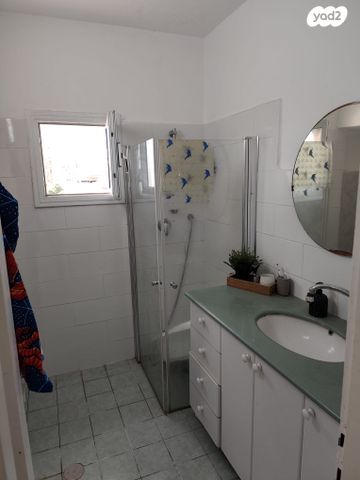 דירה, יעקב 9, א' / צפון מזרח העיר, רחובות