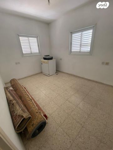 דירה, יצחק בן צבי 1, כפר גנים ב, פתח תקווה