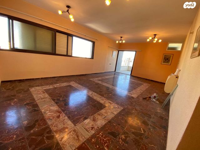 דירה, אליעזר בן יהודה 32, מרכז העיר דרום, נתניה