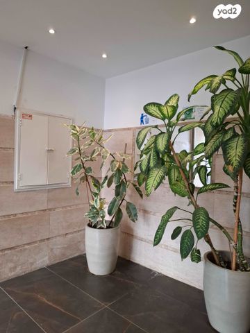 דירה, דרך בן גוריון 97, דרום מערב ותיק, בת ים