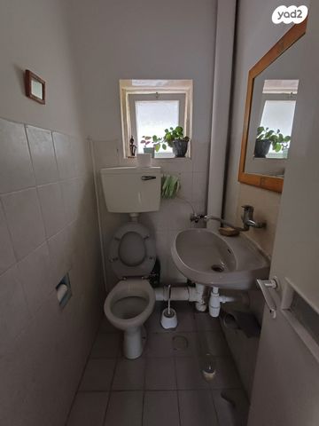 יהודה קורט בלומנפלד 23