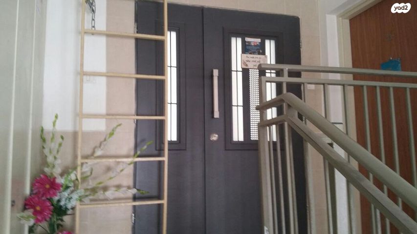 אליהו קורן 23