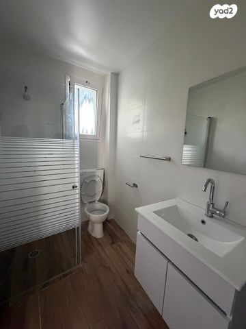 יחידת דיור, בשמת 4, קרית משה, רחובות