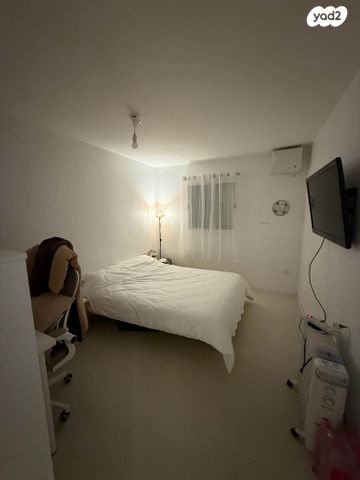 יחידת דיור, השלום 64, שבענה, אזור