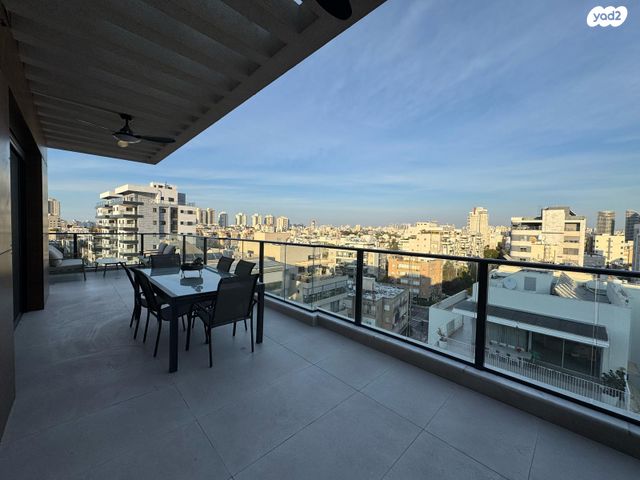 גג/ פנטהאוז, אבנר 2, אזור הבילויים, רמת גן