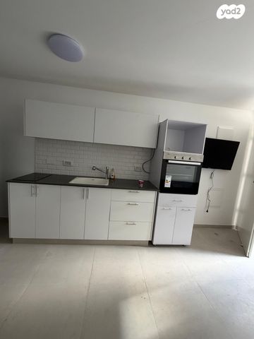 יחידת דיור, בשמת 4, קרית משה, רחובות