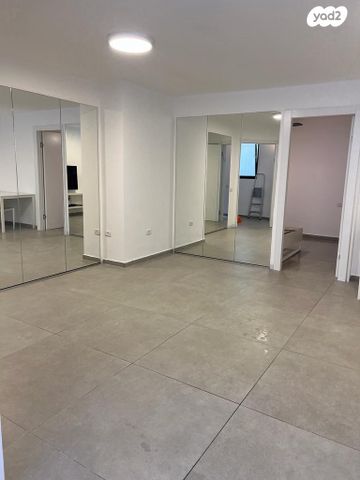 דירה, המסילה 17, הרצליה ב', הרצליה