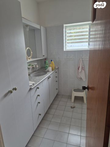 בית פרטי/ קוטג', דרך למרחב 25, שיכון ממשלתי, פרדס חנה כרכור