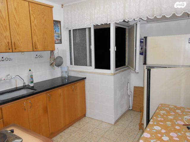 דירה, זלמן שז"ר 211, בן גוריון כנען, צפת