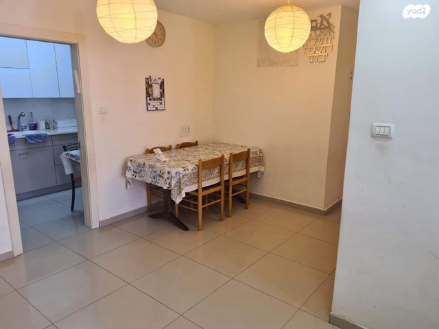 הרב נויפלד 29