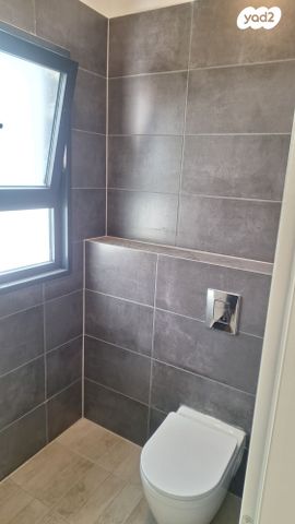 דירה, לשם 57, שאר העיר, אריאל