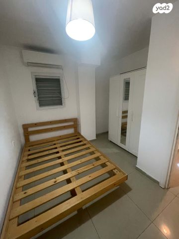 דירת גן, ז'בוטינסקי 14, צור שלום, קרית ביאליק