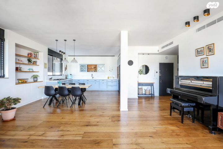 א.ד. גורדון 12