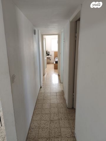 דירה, יעקב 9, א' / צפון מזרח העיר, רחובות