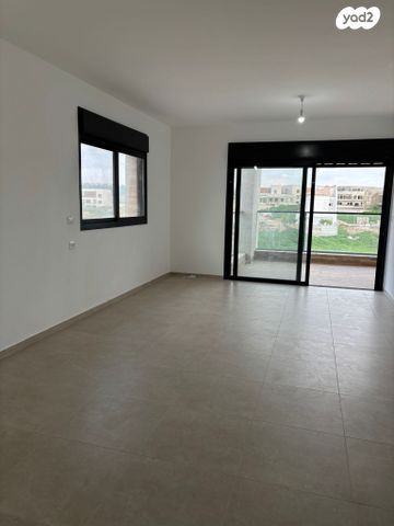 דירה, כרמל 1, בת חפר, בת חפר