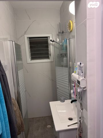 דירה, אחרון 13, קרית שלום, תל אביב יפו