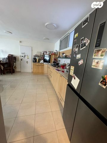 דירת גן, אליהו גולומב 31, הדר, רמת השרון