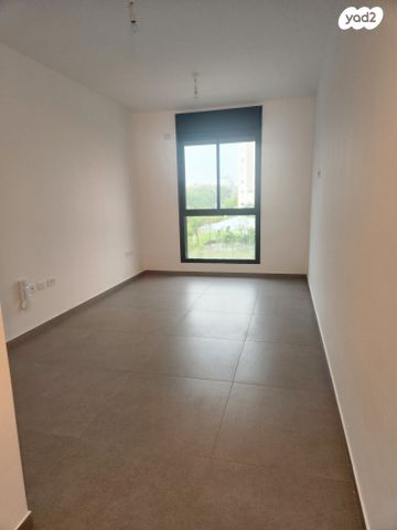 דירה, הצנחנים 13, נווה שרת, תל אביב יפו