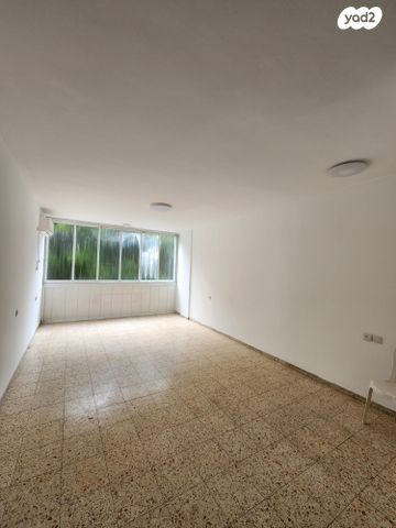 ארלוזורוב 155