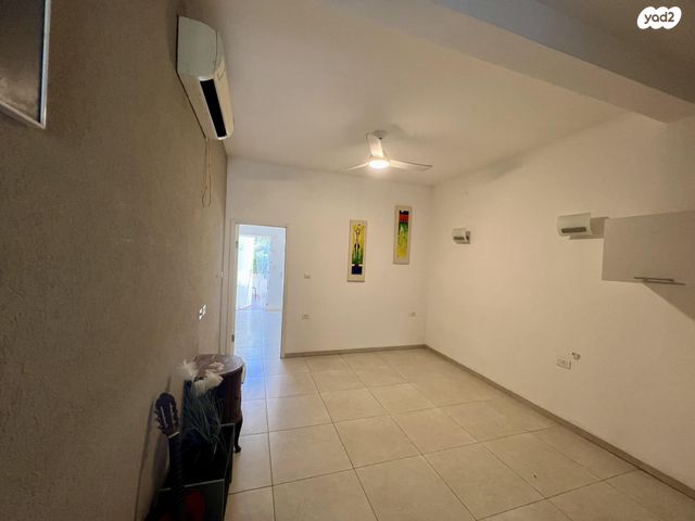 דירה, מעלות הבוצרים 7, מרכז הכרמל, חיפה