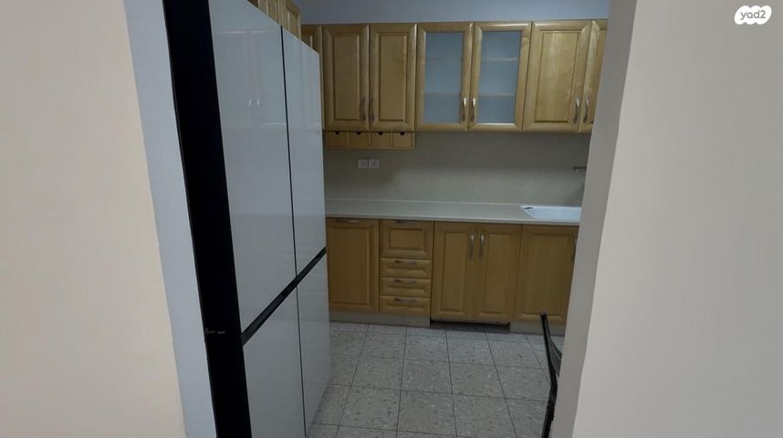 דירה, פאת השולחן 16, נחלת יצחק, תל אביב יפו