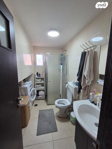 יחידת דיור, חיים ארלוזורוב 23, כפר גנים א, פתח תקווה