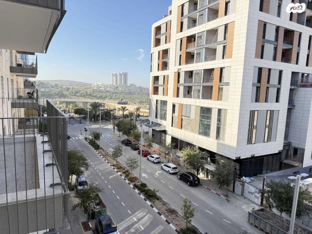 דירה, הרכבת 1, שאר העיר, מודיעין מכבים רעות